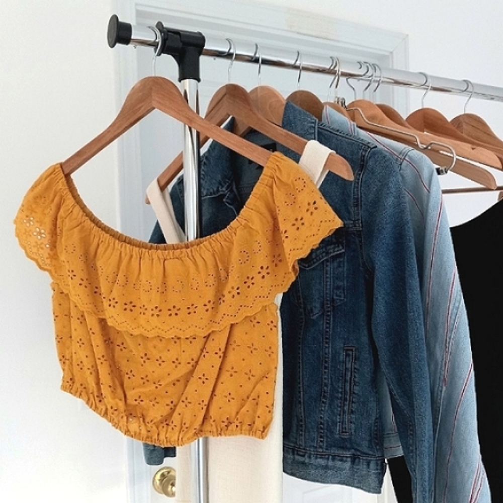 Eyelet Crop Top